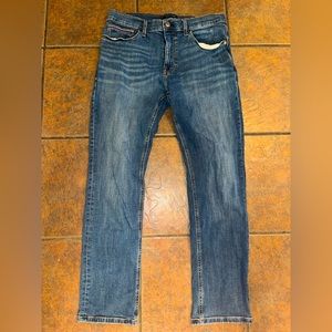 Tommy Hilfiger Blue Jeans Straight Fit- Never Worn Size 32x30